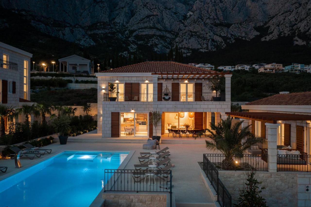 Luxury Vespera Makarska
